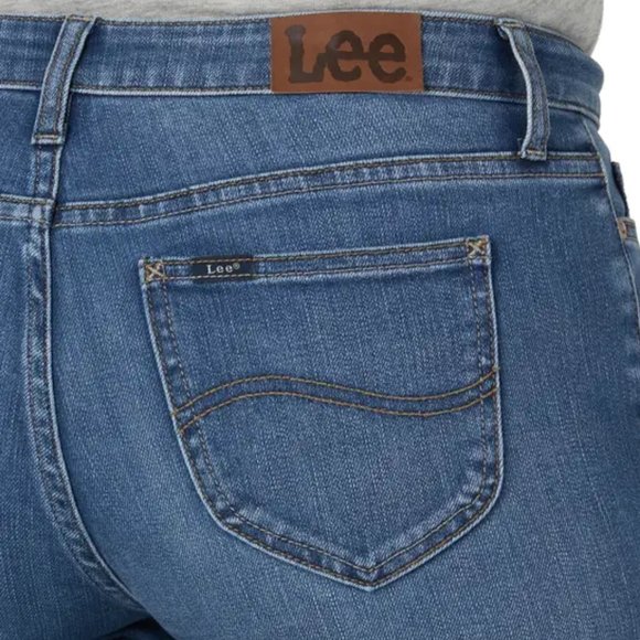Lee Women's Mid Rise Regular Fit Boot-cut Jean - Blue - 8 Short - NWT - Picture 4 of 4